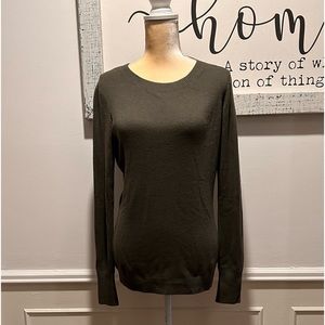 Express Relaxed Women’s XL Olive Crewneck Sweater